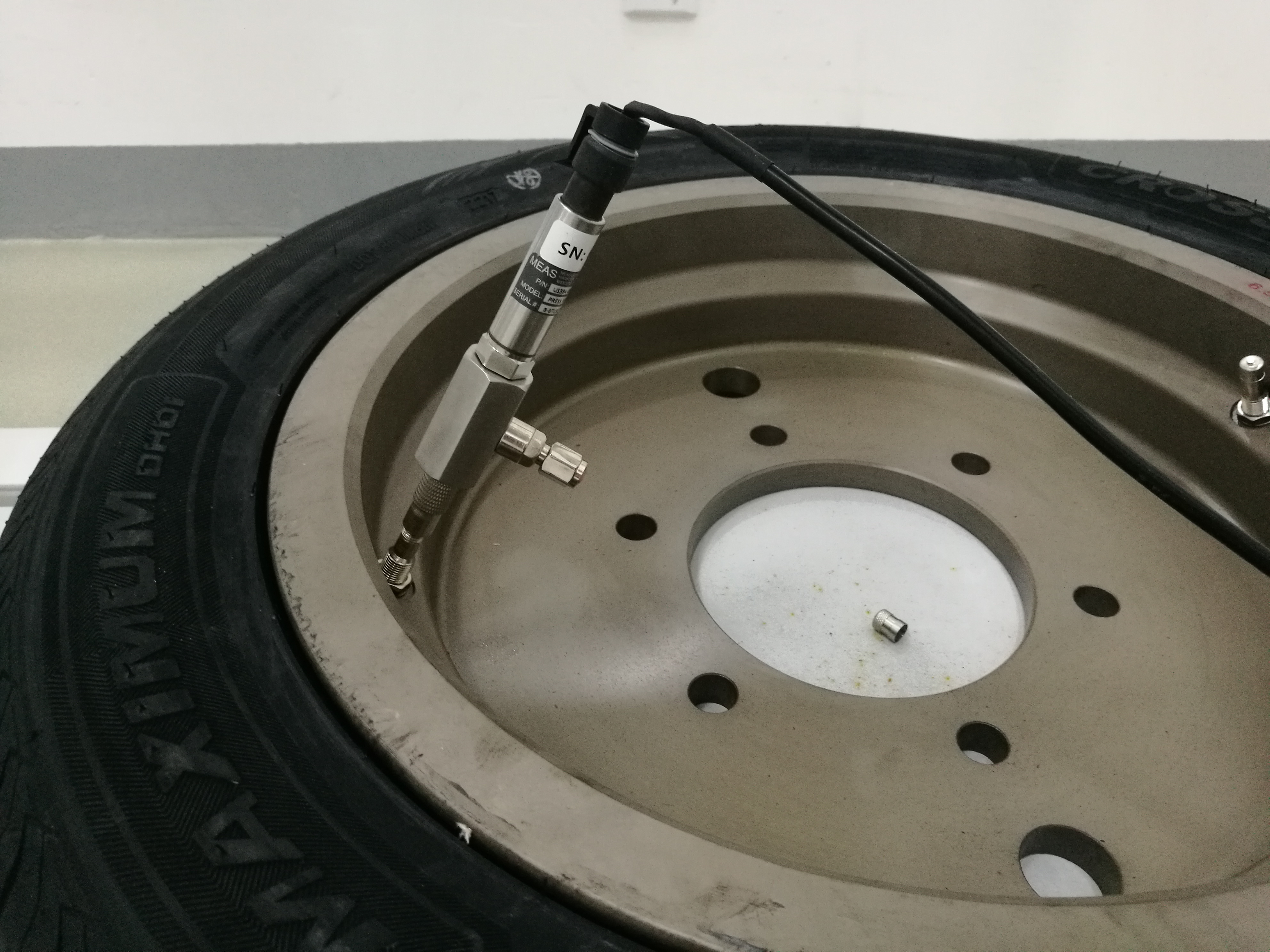 MD-HL1803 轮胎气密性试验系统